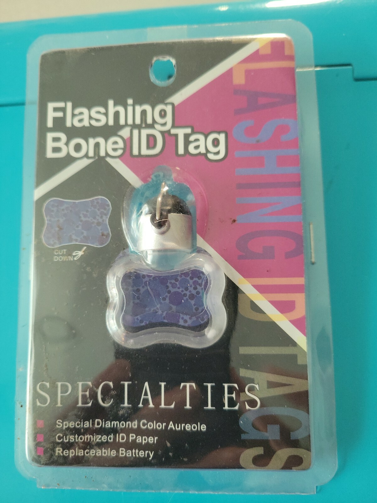 1 EACH NEW SPECIALTIES FLASHING BONE PET ID SAFETY TAG DOG LIGHT